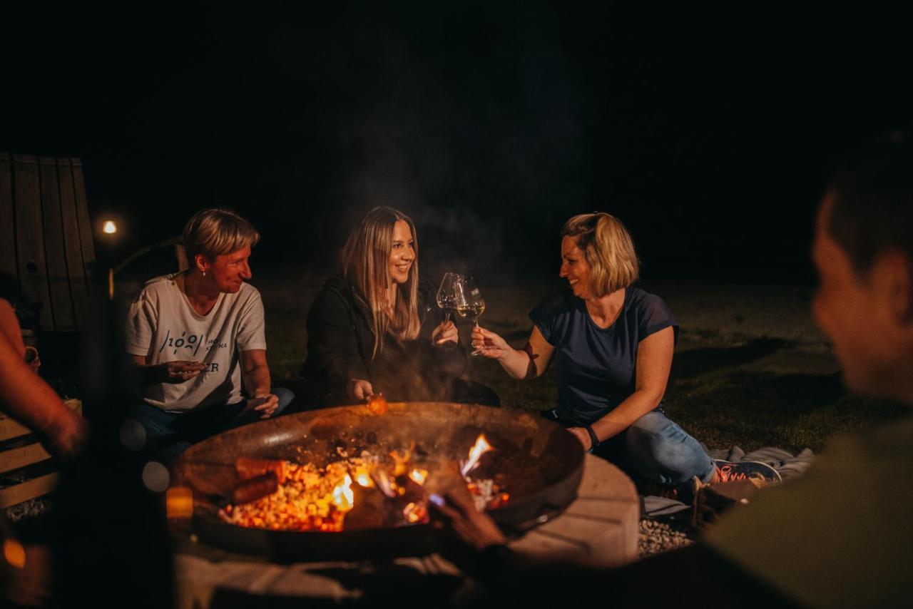 Wine Camp Hazic Hotell Sveti Martin Na Muri Exteriör bild